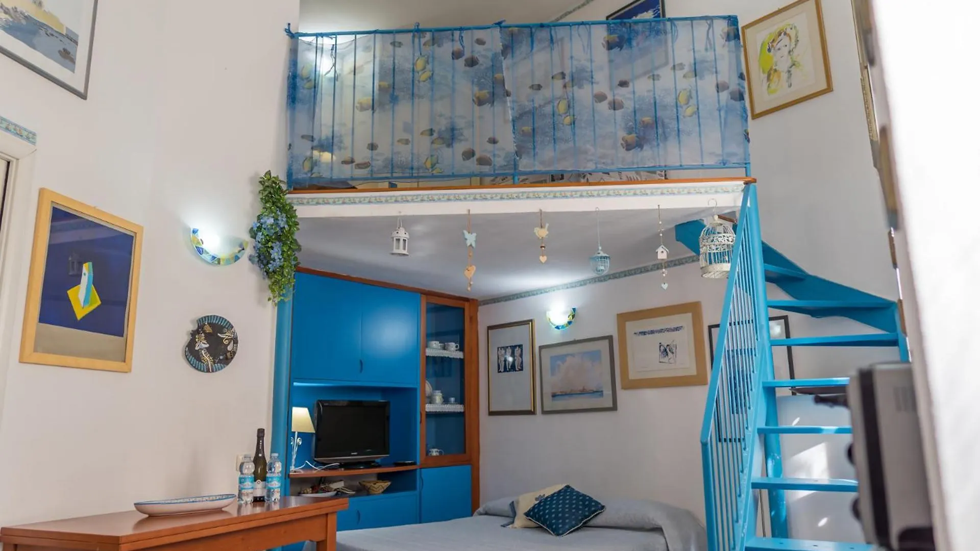 Apartment Appartamento Celeste Nel Cuore Del Centro Storico Alghero Italy