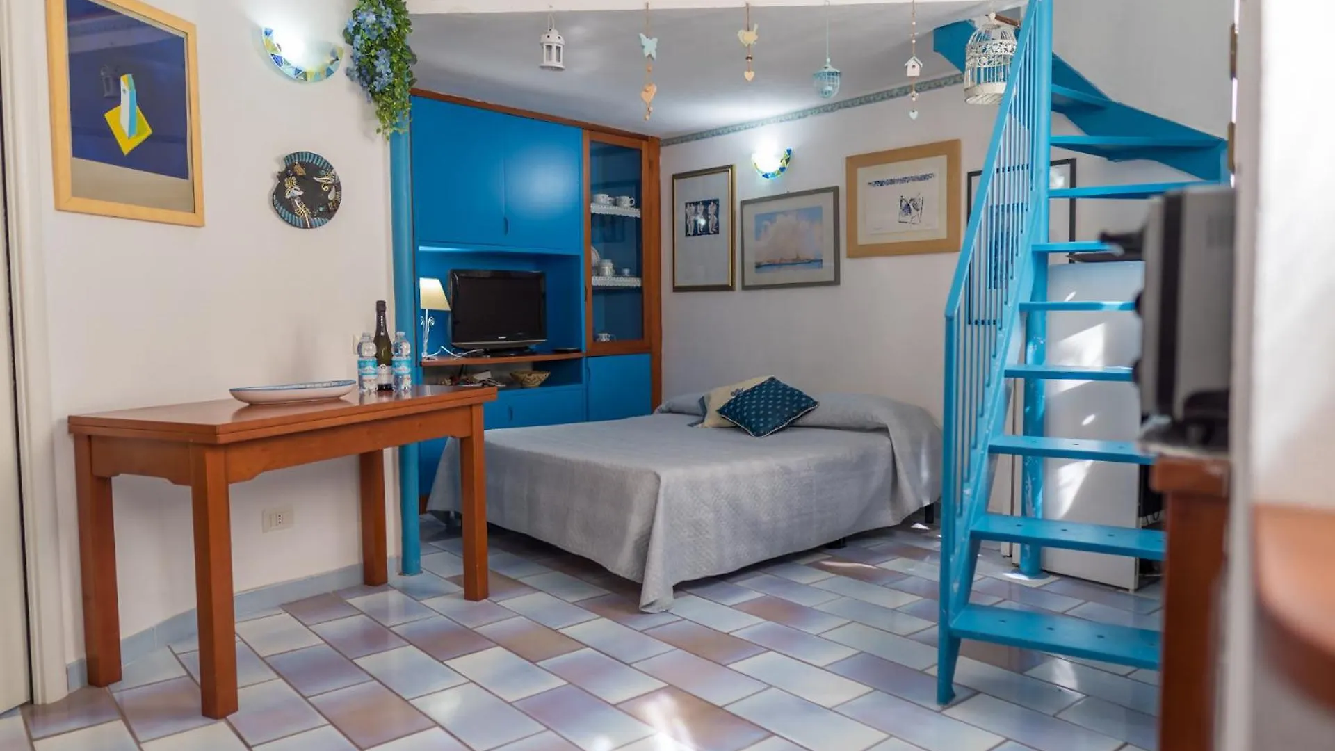 Appartamento Celeste Nel Cuore Del Centro Storico Alghero 0*,  Italy